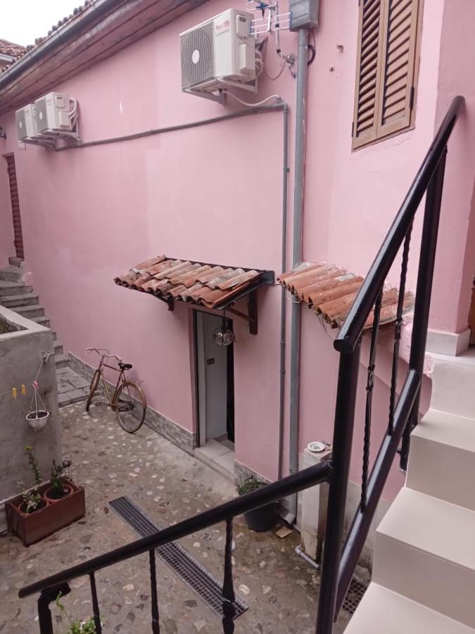 Rooms For Rent Shkodër Dış mekan fotoğraf